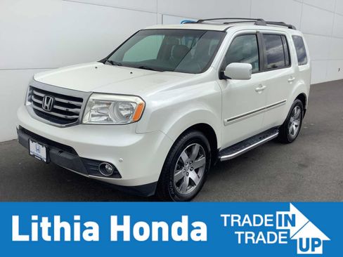 Used 2014 Honda Pilot Touring image 1