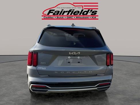 Used 2022 Kia Sorento SX image 4