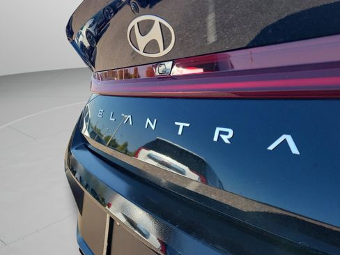 New 2026 Hyundai Elantra SEL Sport Premium FWD image 34
