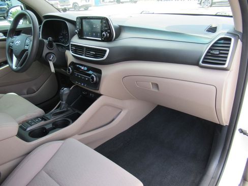 Used 2020 Hyundai Tucson SE FWD image 12