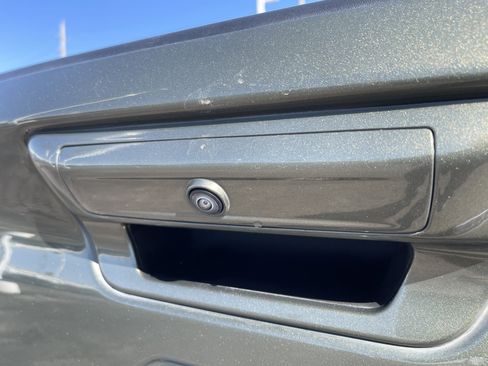 Used 2021 RAM 1500 Big Horn image 9