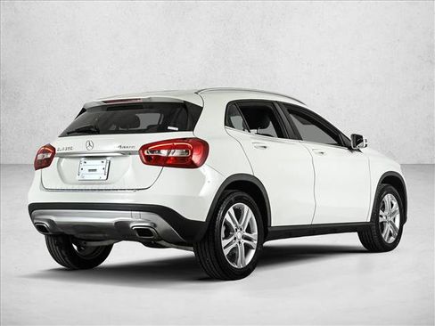 Used 2016 Mercedes-Benz GLA 250 4MATIC image 5