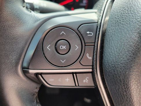 Used 2022 Toyota Camry XSE FWD image 19