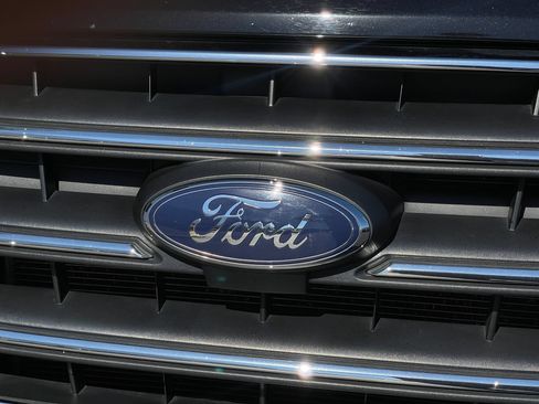 Used 2020 Ford Transit 350 XLT RWD image 34
