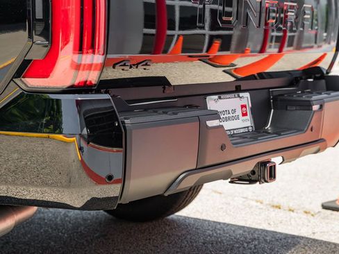 New 2026 Toyota Tundra Limited AWD/4WD image 9