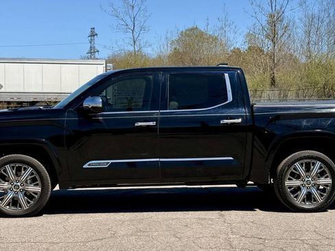 Used 2024 Toyota Tundra Capstone AWD/4WD image 2