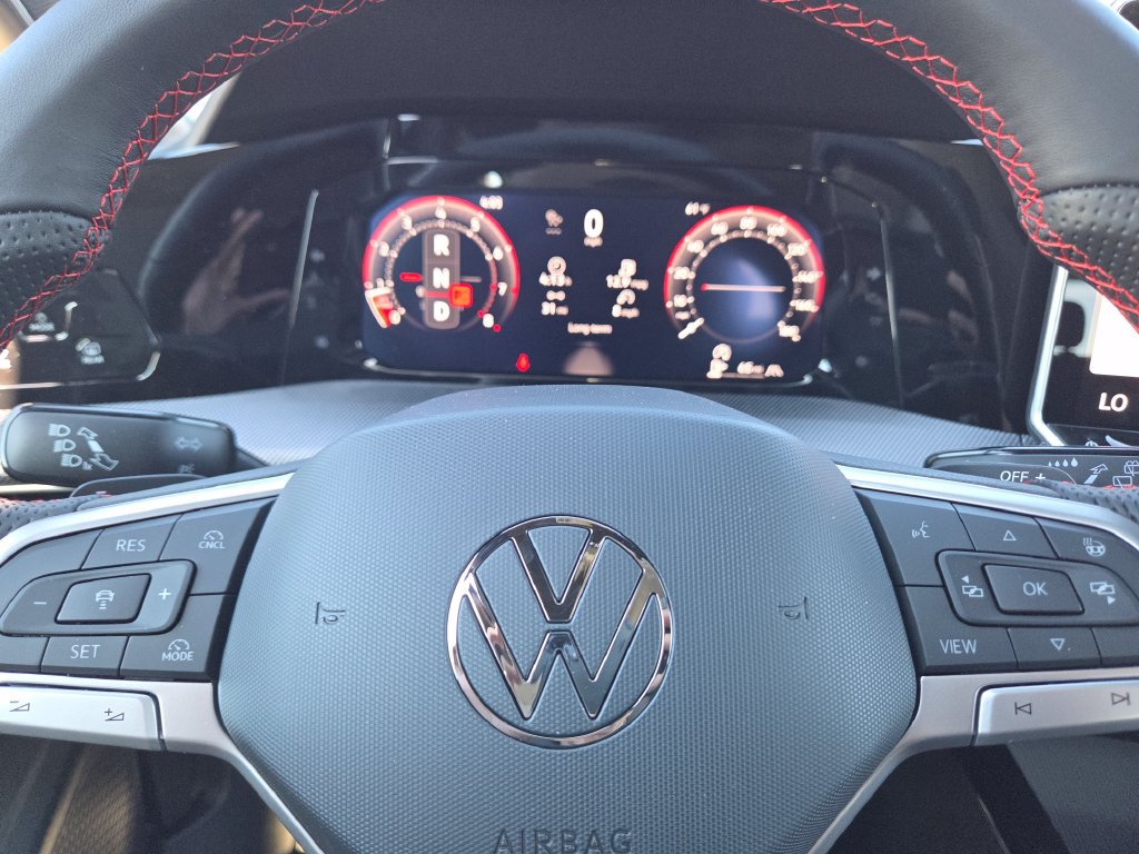 New 2026 Volkswagen GTI SE FWD image 24