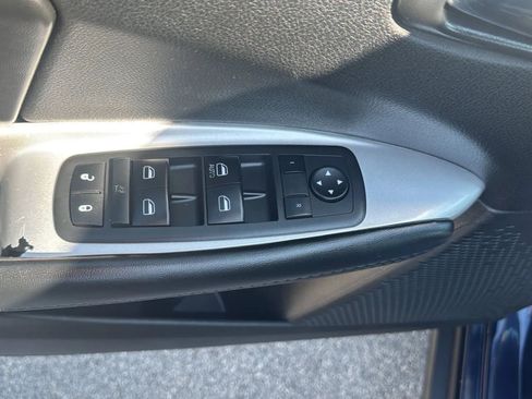 Used 2017 Dodge Journey SE FWD image 10