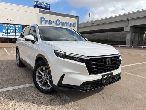 Used 2025 Honda CR-V EX image 1