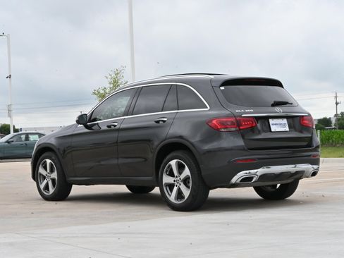 Used 2021 Mercedes-Benz GLC 300 image 7