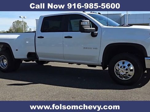 New 2026 Chevrolet Silverado 3500 W/T image 3