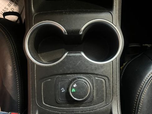Used 2019 GMC Terrain SLE FWD image 18