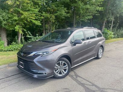 Used 2024 Toyota Sienna Platinum