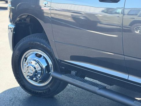 New 2026 RAM 3500 Tradesman AWD/4WD image 8