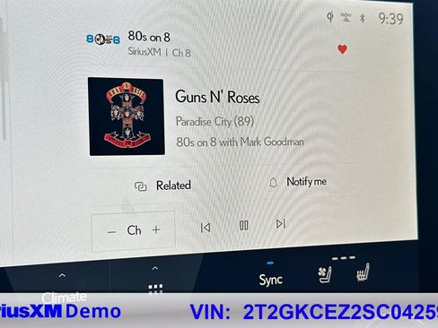 Used 2025 Lexus NX 350h AWD w/ Premium Package image 22
