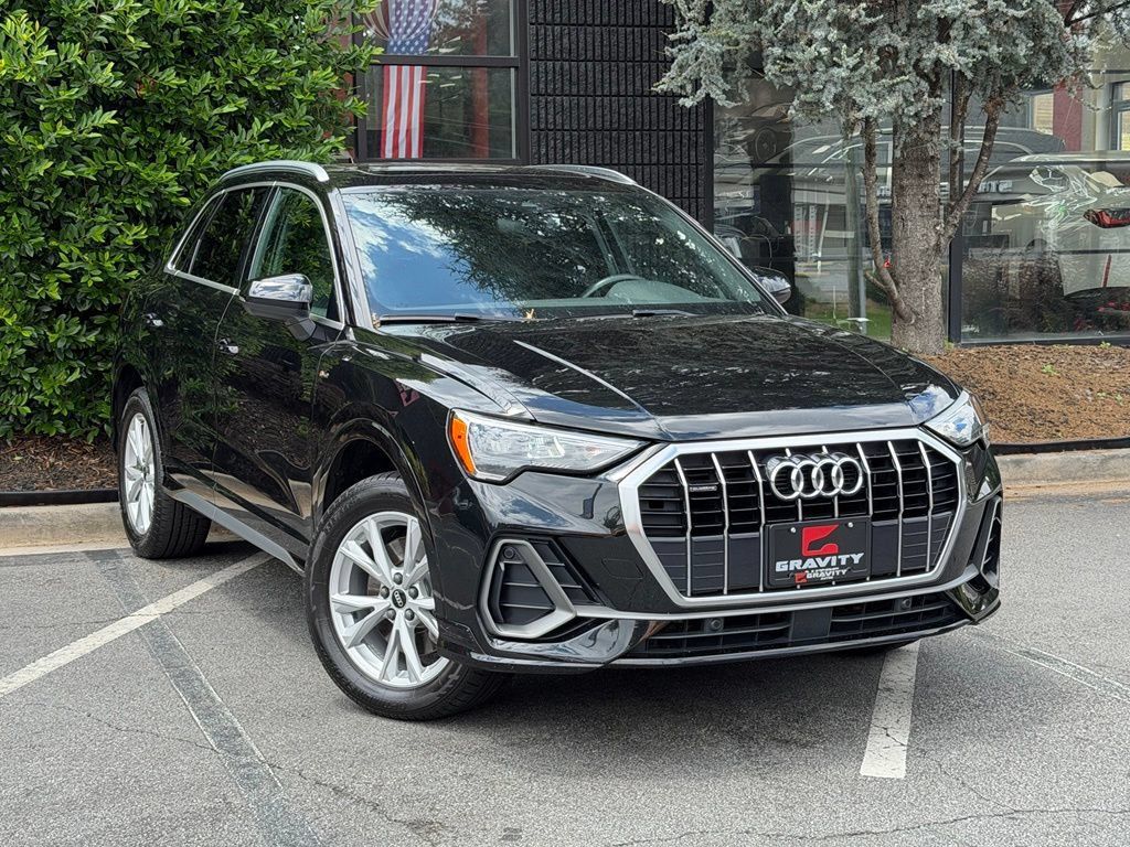 Used 2021 Audi Q3 2.0T Premium w/ Convenience Package AWD/4WD image 7