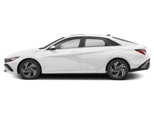 Used 2025 Hyundai Elantra Limited FWD image 3
