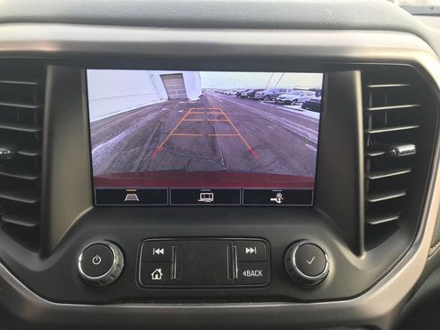 Certified 2023 GMC Acadia AT4 w/ Preferred Package image 16