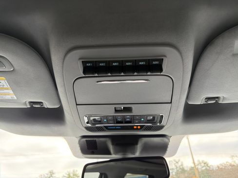 Used 2024 Ford F350 Limited w/ FX4 Off-Road Package image 17