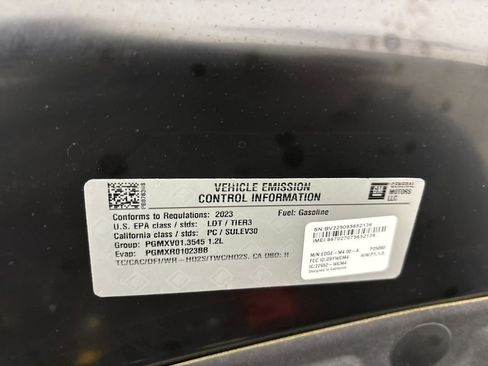 Used 2023 Chevrolet TrailBlazer LS image 29