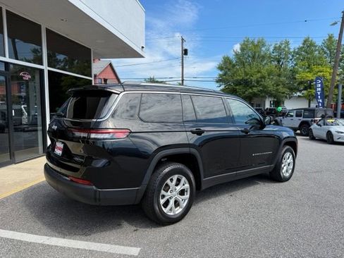 Used 2023 Jeep Grand Cherokee L Limited AWD/4WD image 7