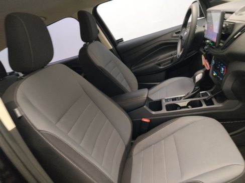 Used 2018 Ford Escape S FWD image 21