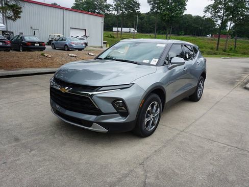 Used 2024 Chevrolet Blazer LT FWD image 23