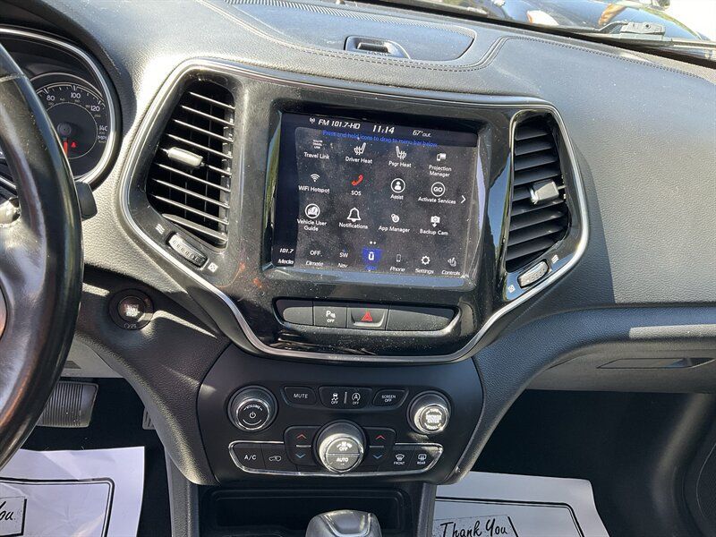 Used 2020 Jeep Cherokee Limited AWD/4WD image 27