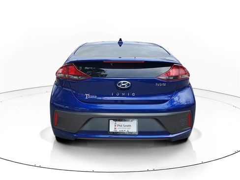 Used 2021 Hyundai Ioniq SE image 5