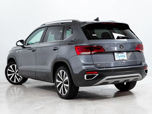 Used 2024 Volkswagen Taos SE FWD image 28
