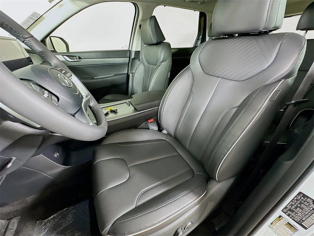 Used 2025 Hyundai Palisade XRT AWD/4WD image 13