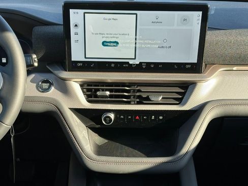 New 2026 Ford Explorer Active image 7