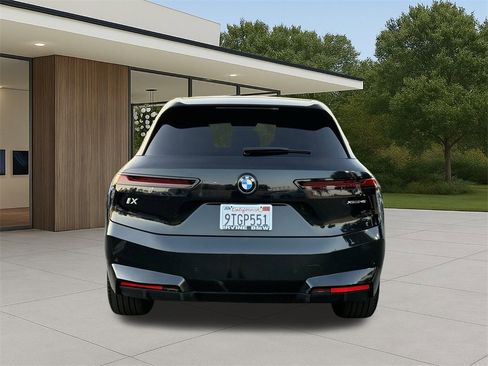 Used 2026 BMW iX xDrive45 image 9