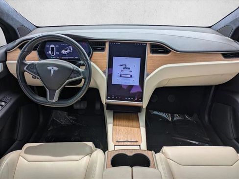 Used 2020 Tesla Model X Long Range AWD/4WD image 18
