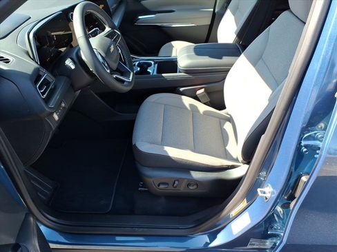 New 2026 Chevrolet Traverse LT w/ Driver Confidence Package image 9