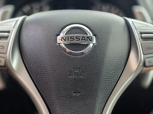 Used 2018 Nissan Altima 2.5 SR w/ SR Special Edition image 32