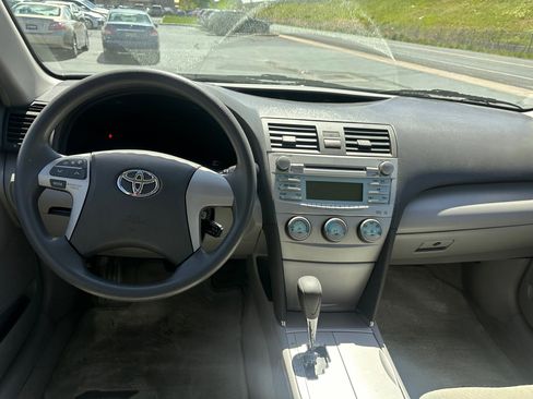 Used 2007 Toyota Camry LE image 7