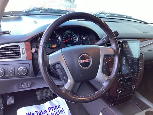 Used 2011 GMC Sierra 1500 SLT w/ SLT Convenience Package AWD/4WD image 15