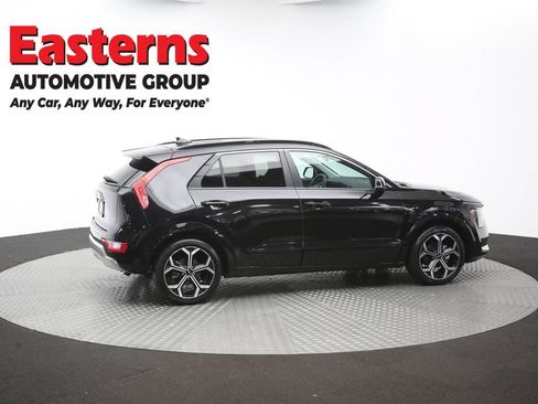 Used 2023 Kia Niro EX Touring FWD image 41