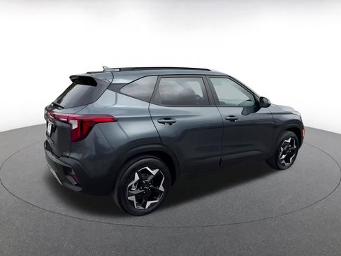 Used 2025 Kia Seltos S image 15