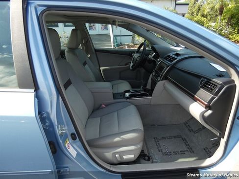 Used 2012 Toyota Camry XLE FWD image 50