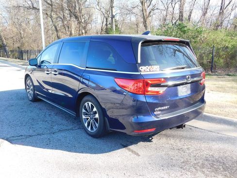 Used 2022 Honda Odyssey EX-L image 3
