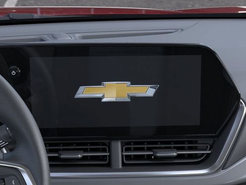 New 2026 Chevrolet Trax LT w/ Driver Confidence Package FWD image 20