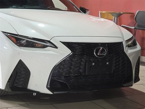 Used 2024 Lexus IS 350 F Sport w/ Navigation Package image 8