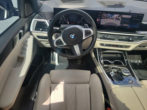 Certified 2023 BMW X7 xDrive40i w/ Executive Package AWD/4WD image 17