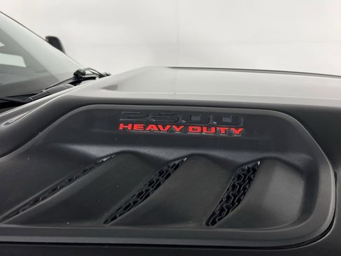 Certified 2024 RAM 2500 Limited image 32