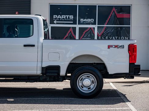 Used 2025 Ford F250 XL w/ FX4 Off-Road Package AWD/4WD image 25