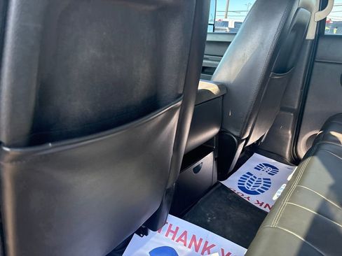 Used 2010 GMC Sierra 2500 SLE w/ SLE Preferred Package AWD/4WD image 29