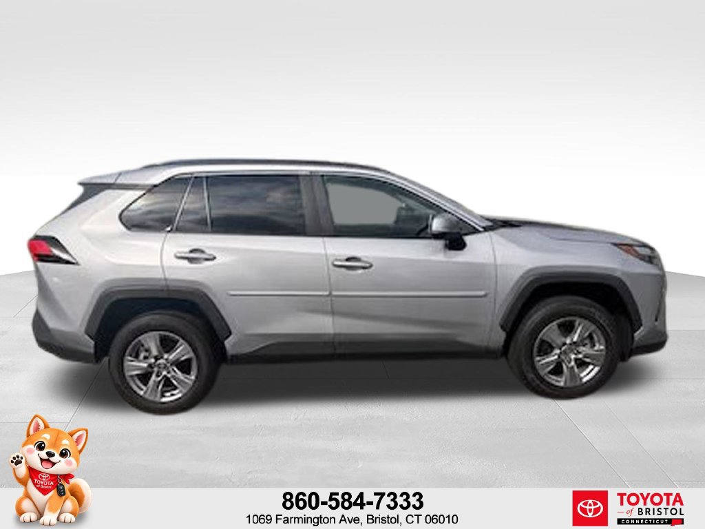 Used 2024 Toyota RAV4 XLE w/ Convenience Package AWD/4WD image 8