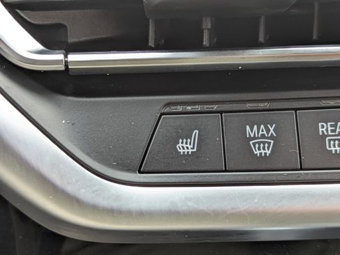 Used 2024 BMW X3 sDrive30i w/ Premium Package w/ZPA RWD image 30